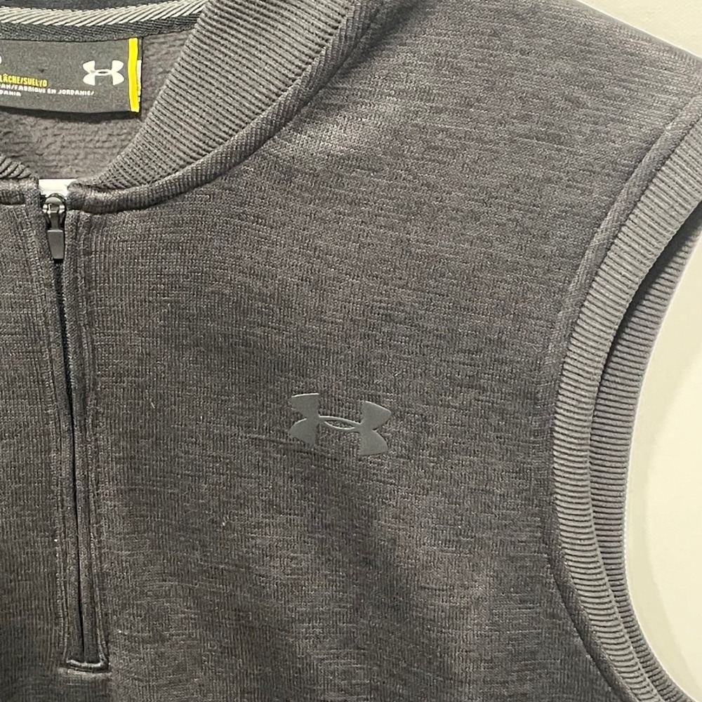 Under Armour Mens Golf Storm1 Vest Sleeveless Half Zip Cold Gear Size S NEW‎